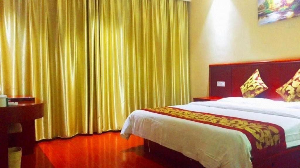 Greentree Inn Jiangsu Nantong Qidong Bus Station Express Hotel Hexingzhen Extérieur photo